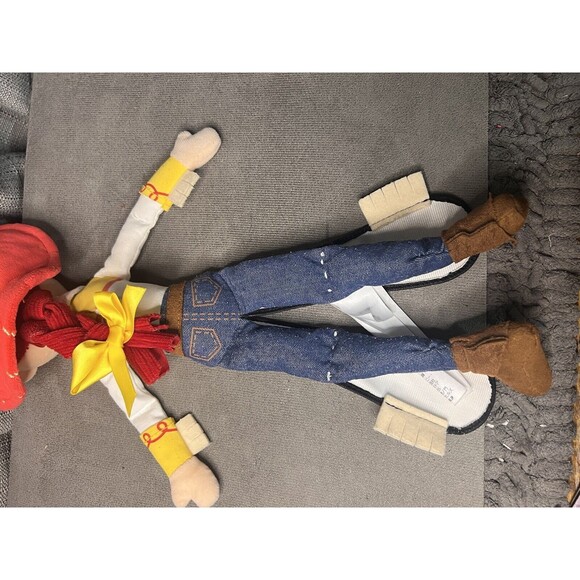 Disney Store Toy Story 2 Jesse The Cowgirl 10" Plush Toy Stuffed Doll - Picture 6 of 15